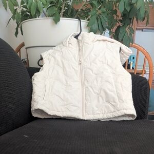 Old Navy Ivory/Cream Cropped Quilted Puffer Vest